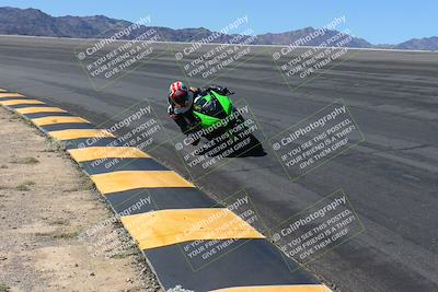 media/Apr-14-2024-SoCal Trackdays (Sun) [[70f97d3d4f]]/6-Bowl (1030am)/